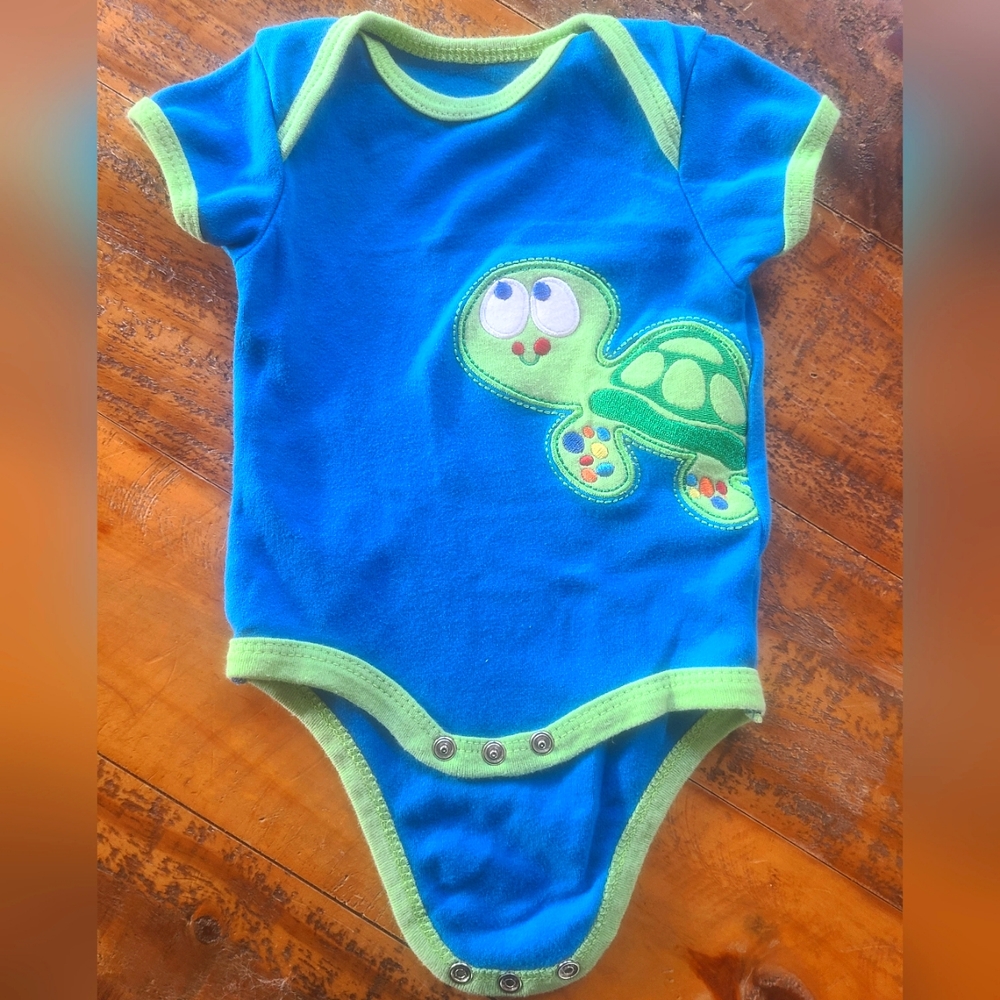 🐵NÛBY onesie